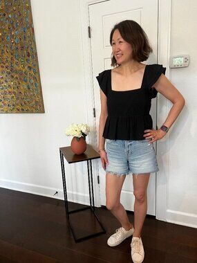 JS71 Black Gauze Top